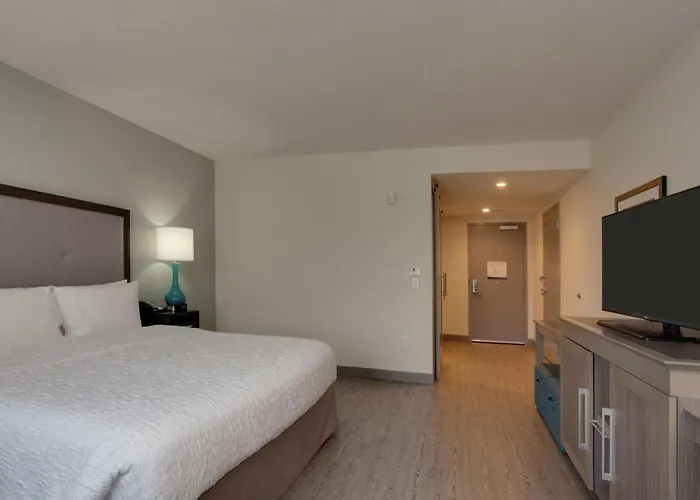 Hampton Inn & Suites Miami Wynwood Design District, Fl